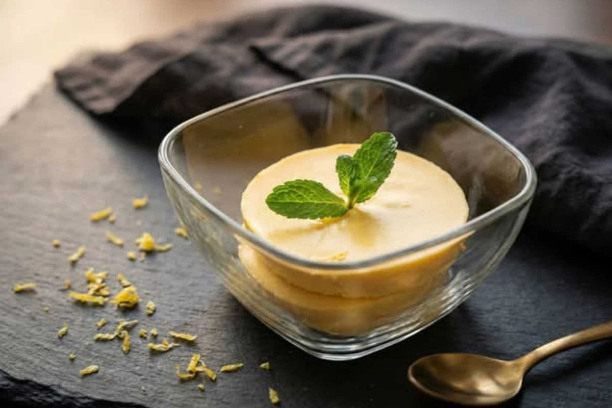 Mango Cheese Pudding