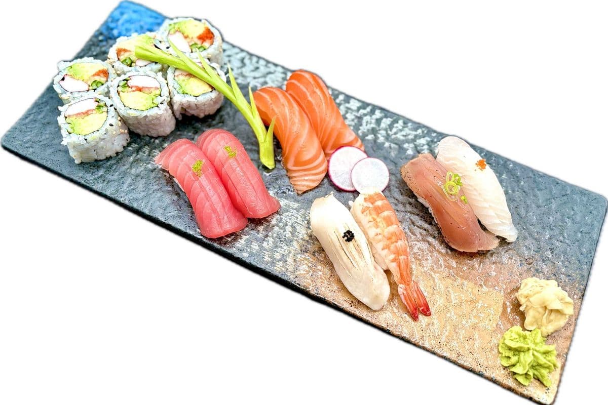 Maki & Nigiri Sushi Combo
