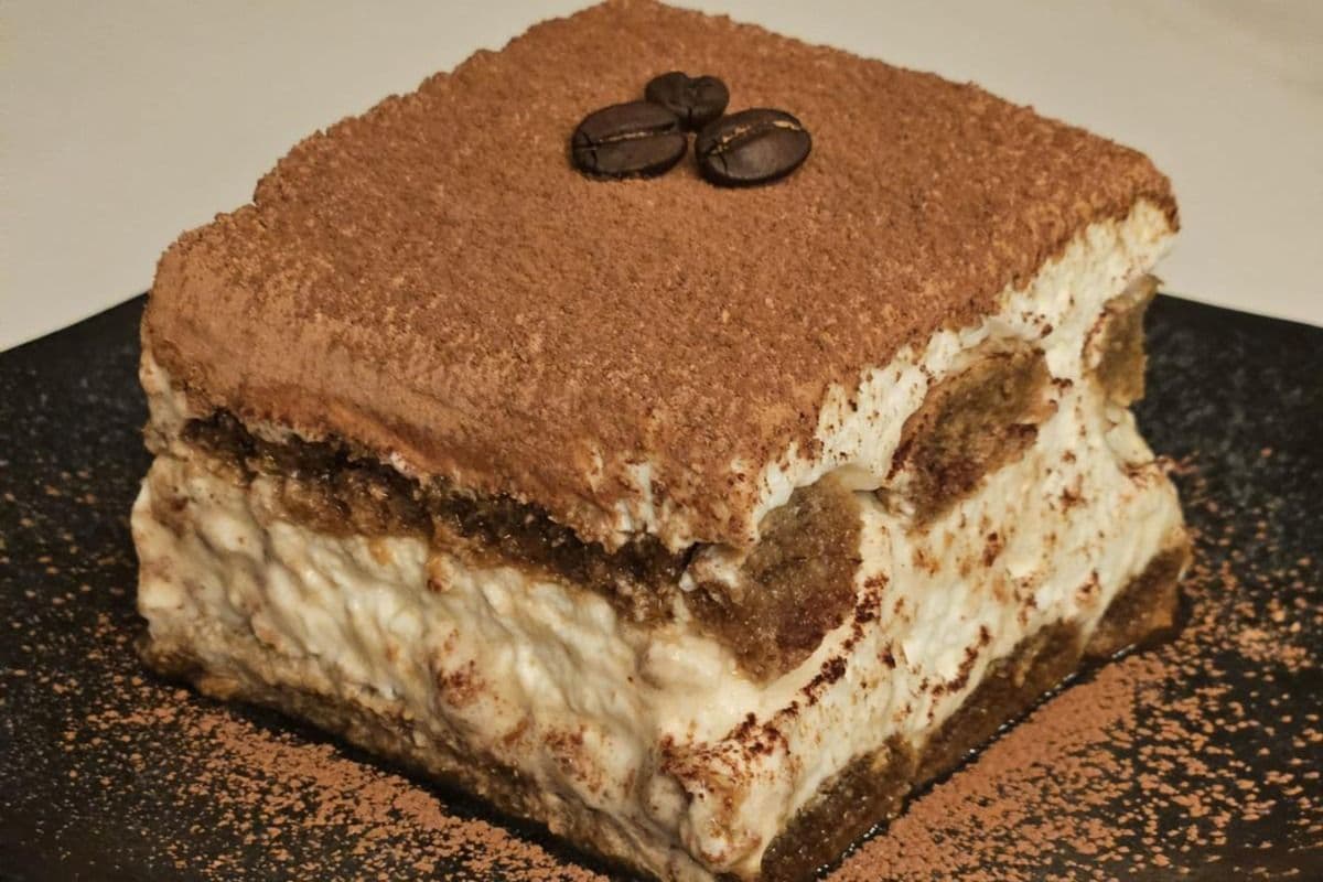 Classic Italian Tiramisu