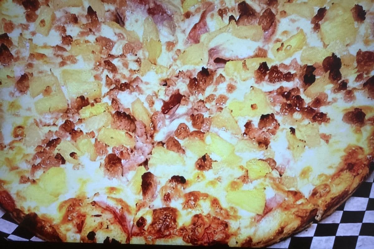 12" TROPICAL HAWAIIAN PIZZA