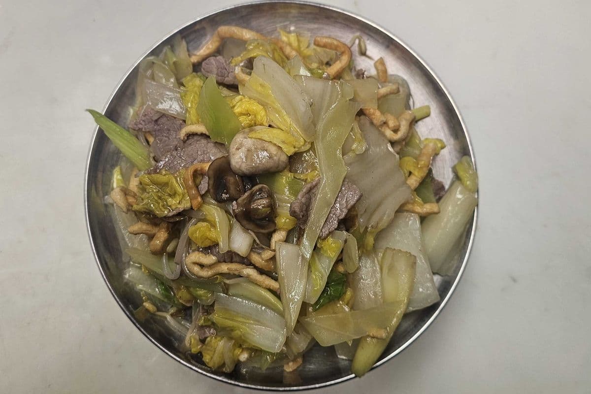 Small Beef Chow Mein