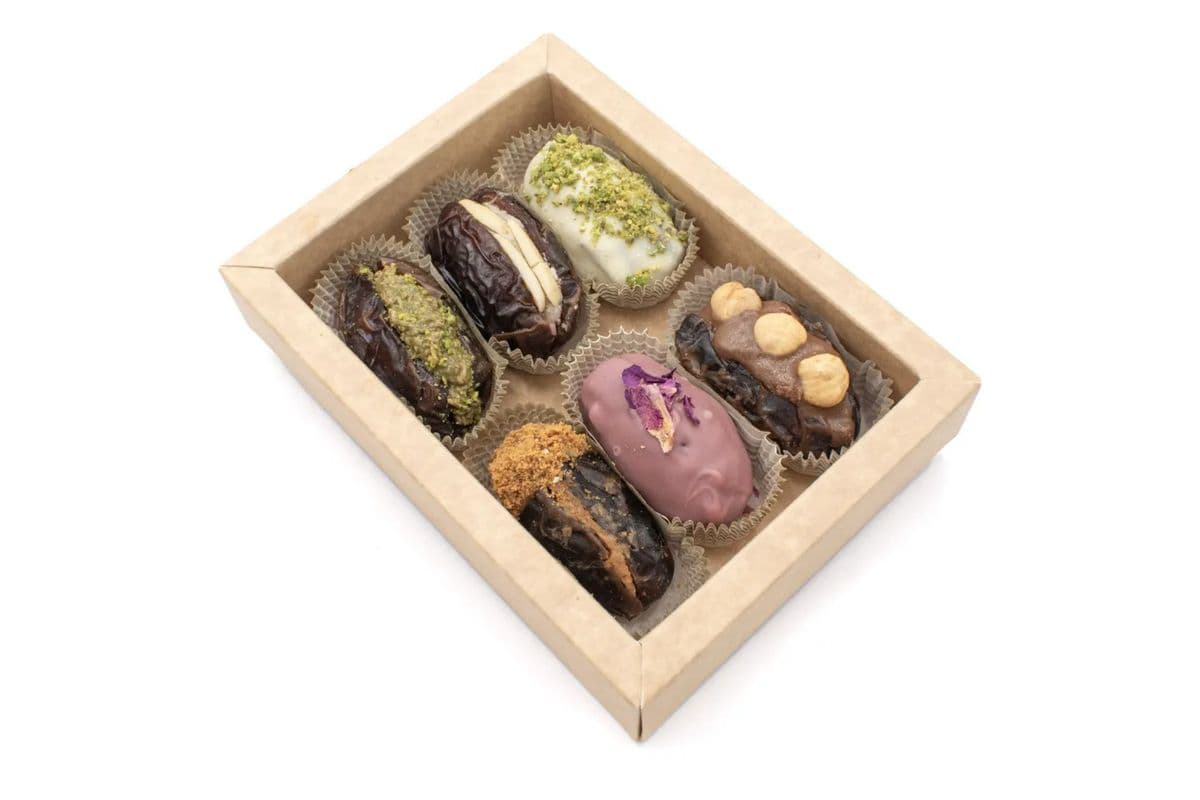 Mixed Dates Collection 6