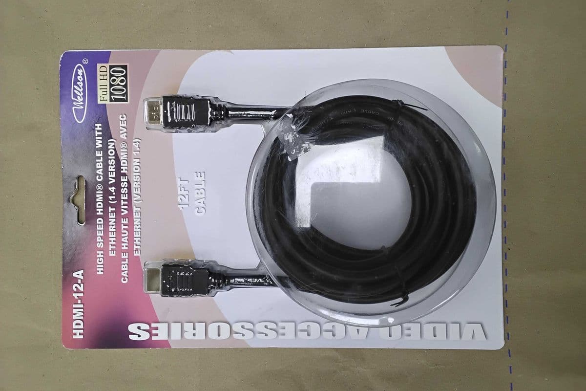 High-speed HDMI cable with ethernet (1.4version).