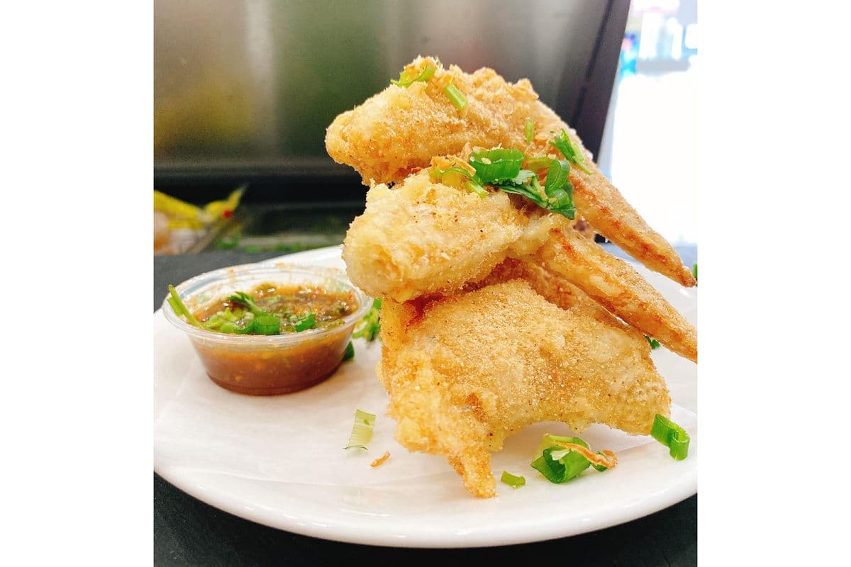 Fried Chickens Wings (6 pcs)