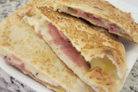 Pastrami with Halloumi cheese