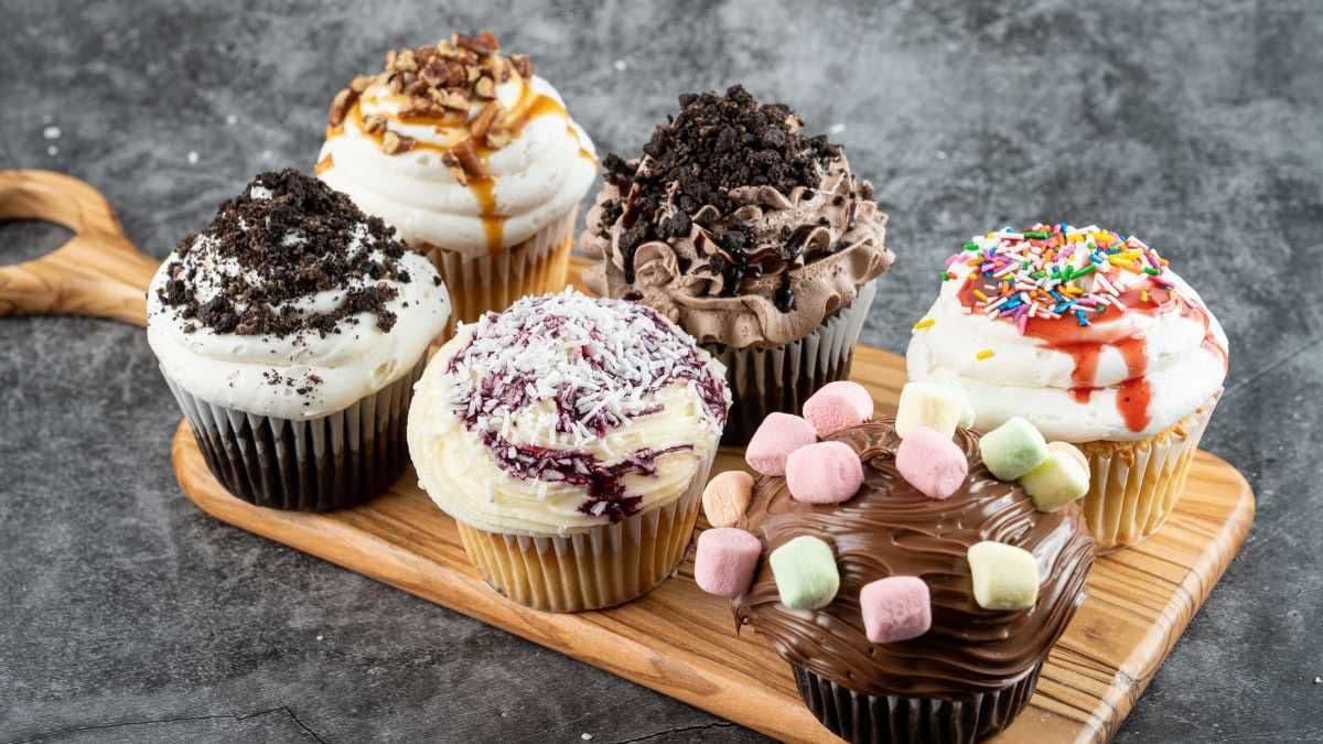 6 Pack Cupcakes