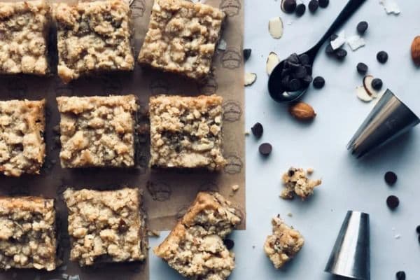 Toffee "Oatmeal" Crumble Bar