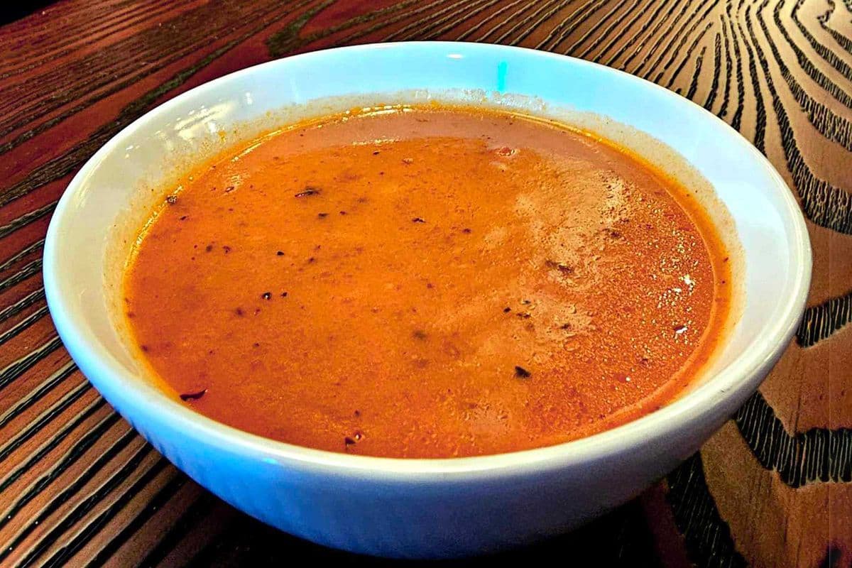 Large Creamy Tomato Soup