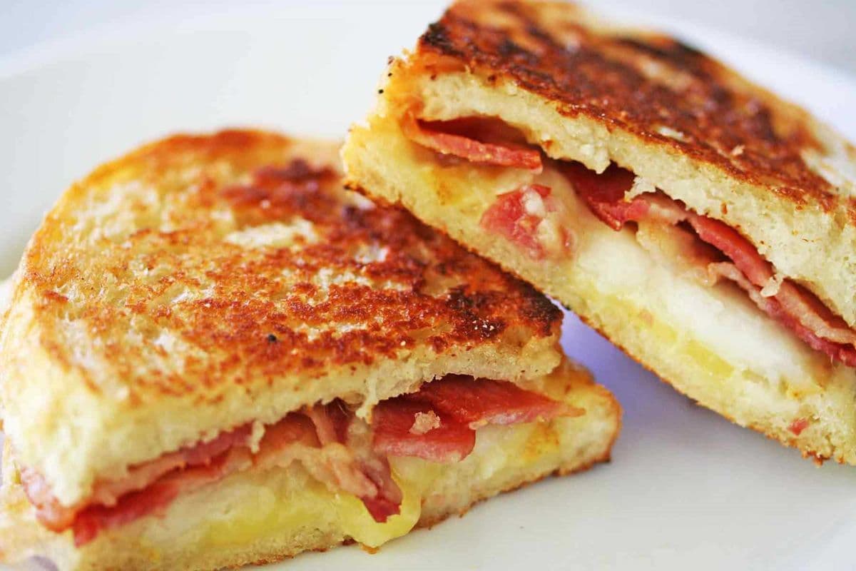 Bacon Grilled Cheese