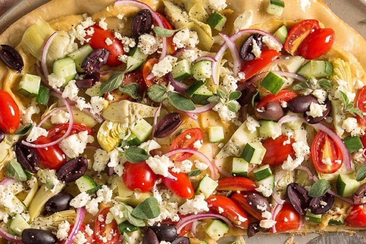 Large 14" Mediterranean Pizza
