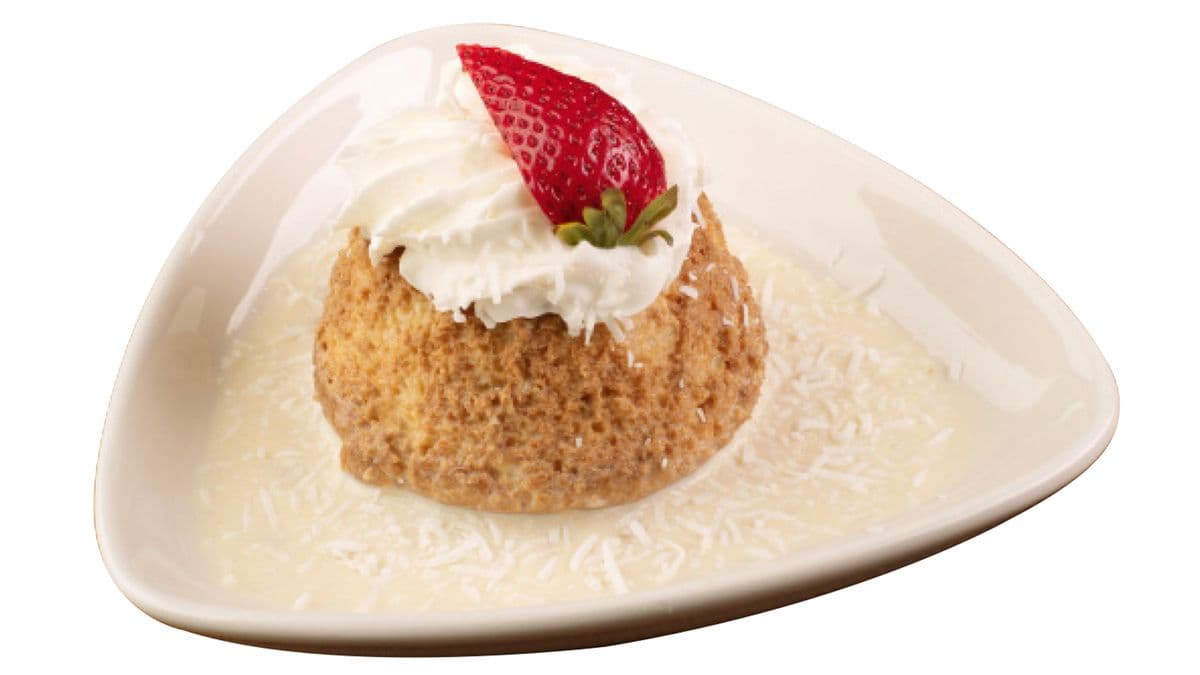 Tres Leches Cake - Bolo 3 Leites