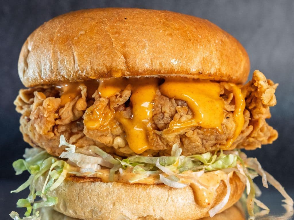 Crispy Chicken Zinger Burger