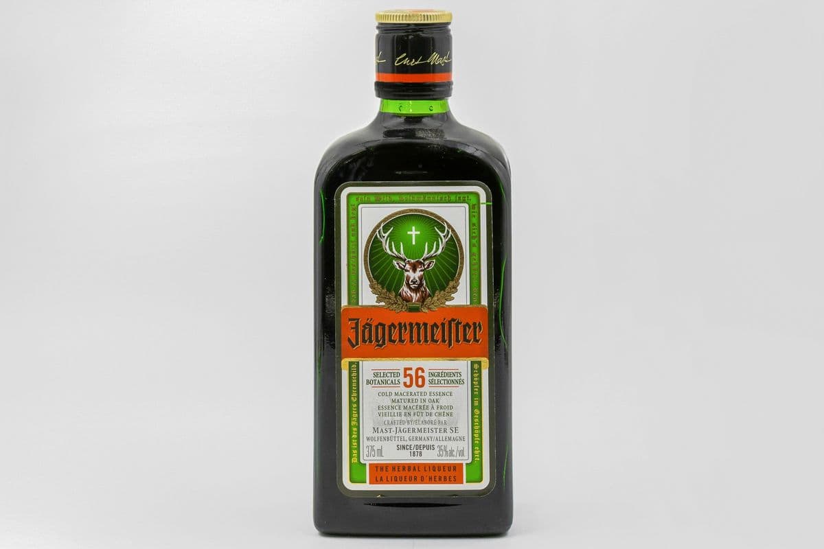 Jägermeister (375ml) (1 x 375ml)