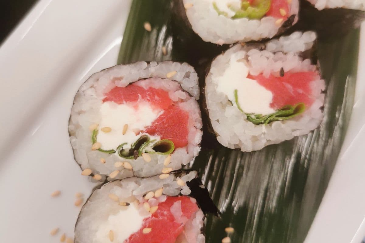 Cherry blossom 🌸roll(6pcs)