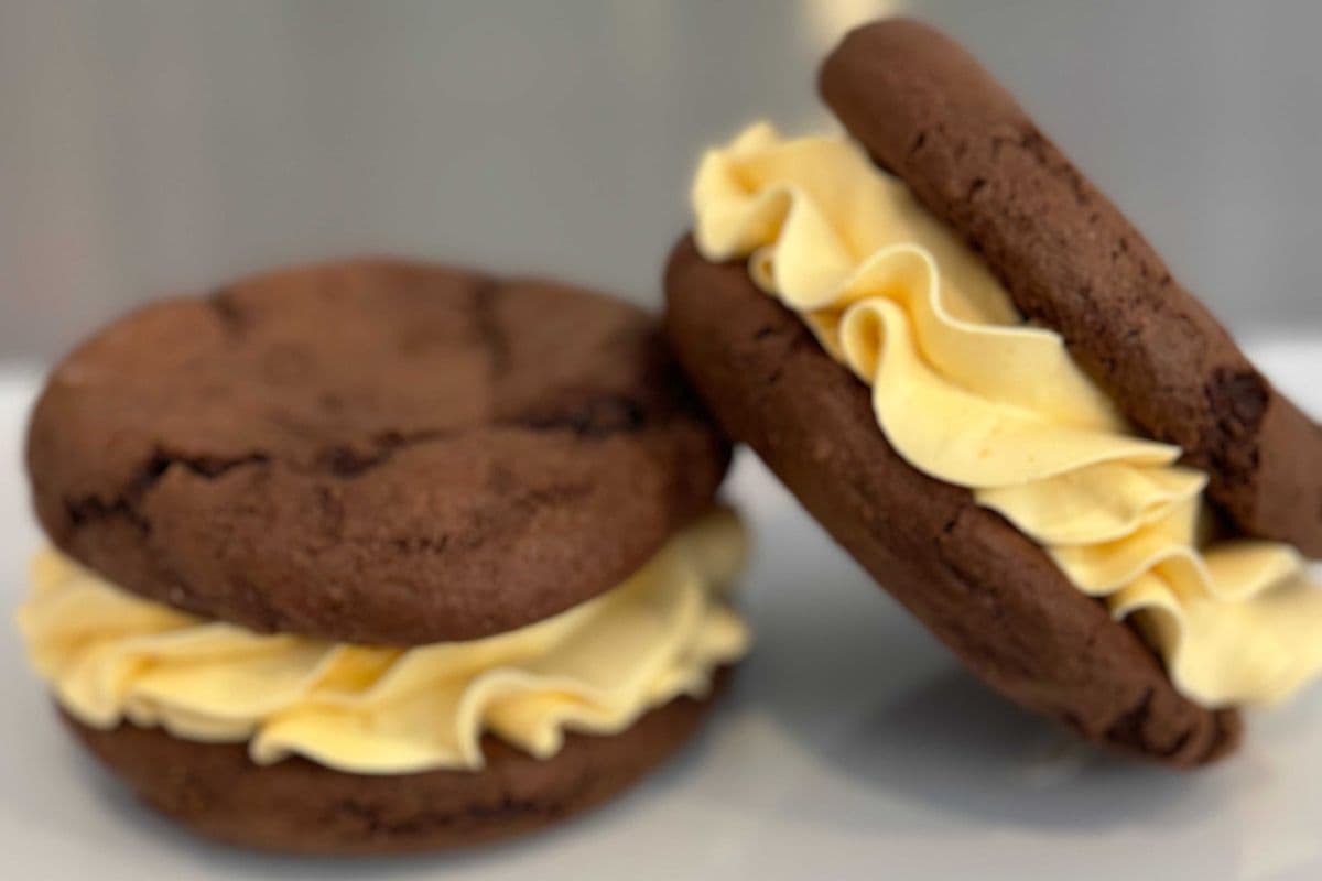 Pack of Ten Cookie Cakes