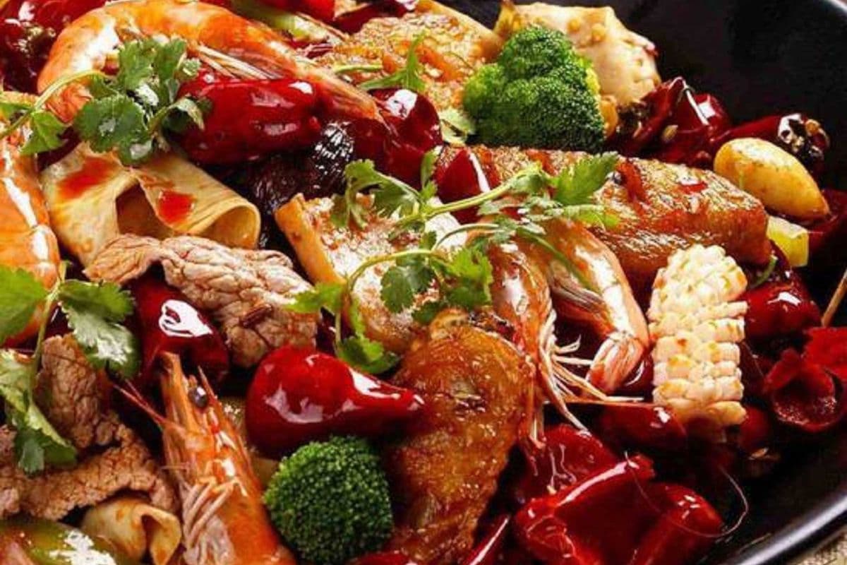 Spicy Intense Pot 大斌家麻辣香锅