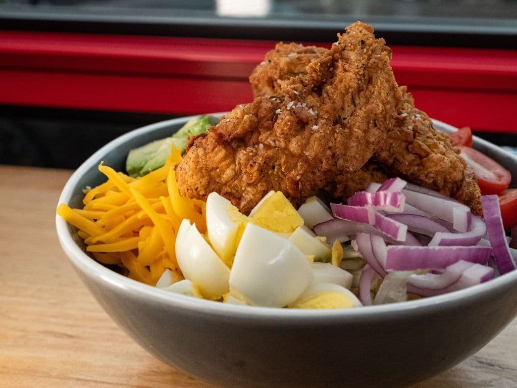 Cobb Fried Chk & Ched