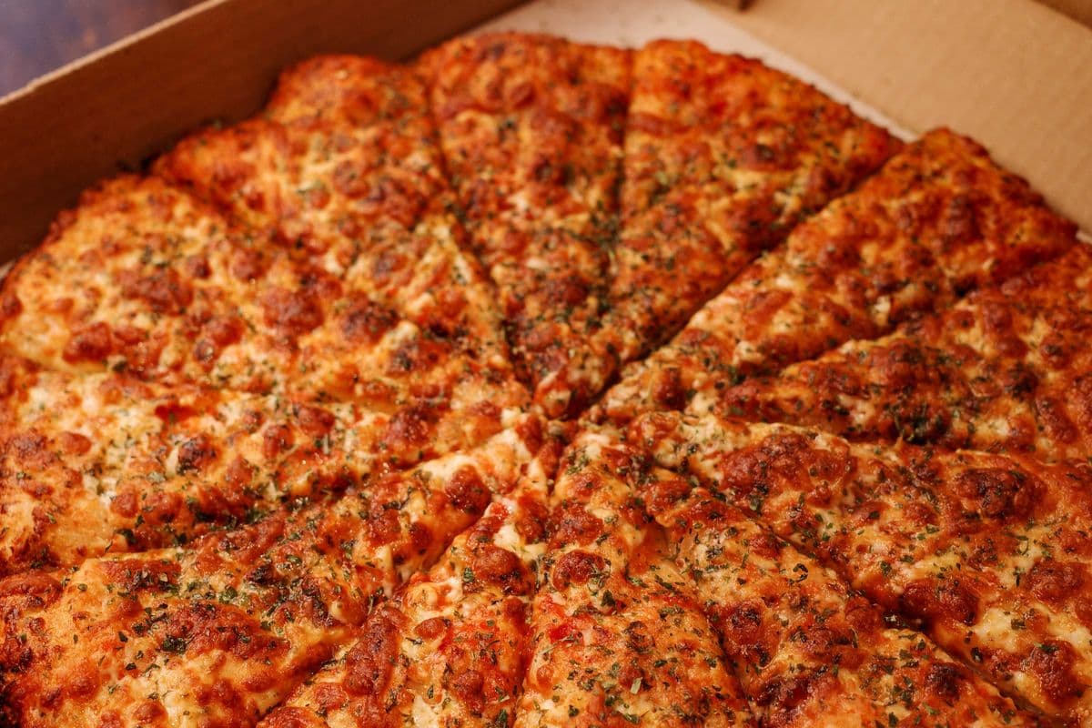 17" Cheesy Garlic Bread (Extra-Large)🧄🍞😍