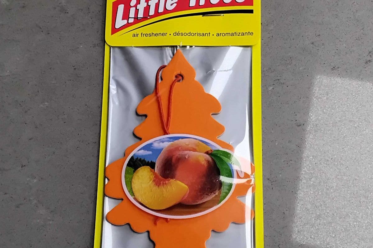 Little trees Peachy Peach Air freshner