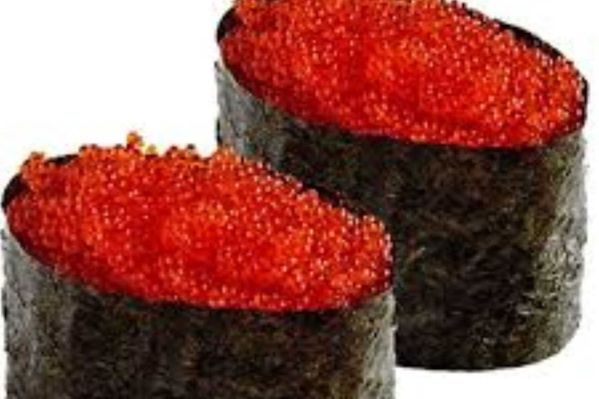 Tobiko Nigiri Sushi (3 pcs)