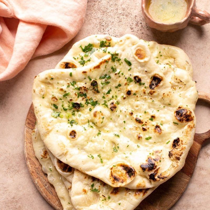 Butter Naan Special / Naan au Beurre Special