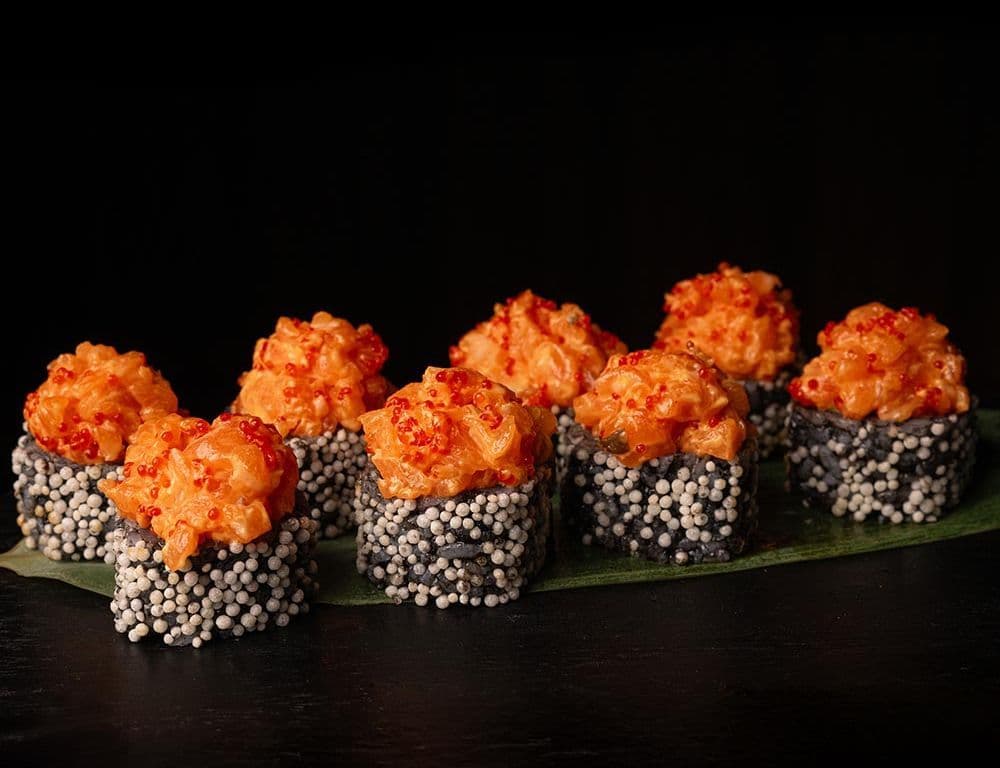 Sakura Salmon Roll