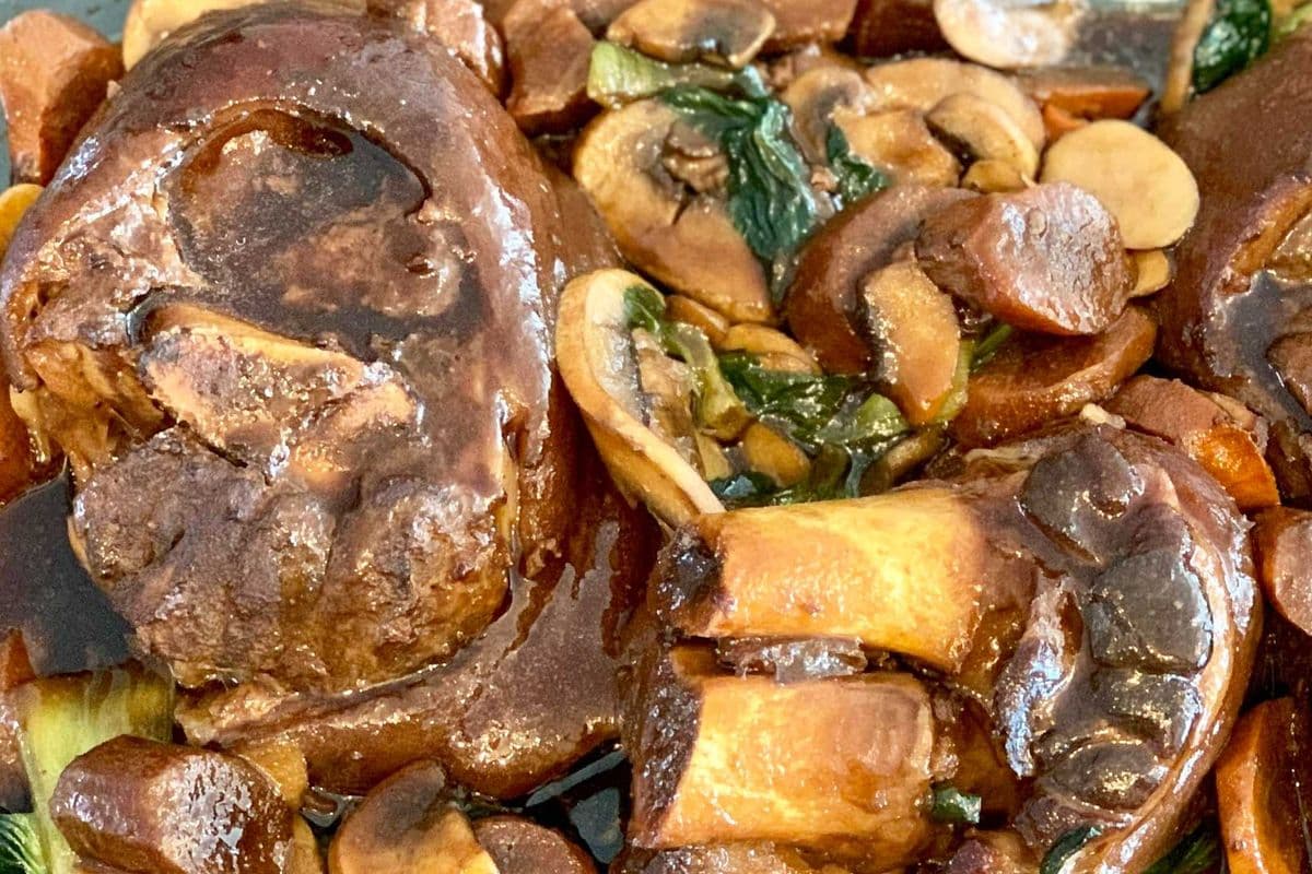 Patatim Pork hocks w/Rice