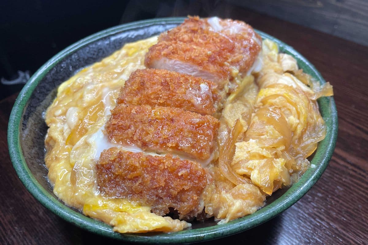 Pork Loin Katsudon 黑豚吉列丼飯