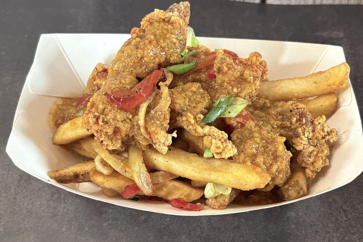 Fionn MacCool's Grant Park - Dublin Spice Bag