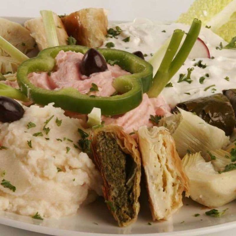 Assiette pikilia / Assorted Pikilia Platter