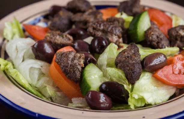 Salade au Kafta