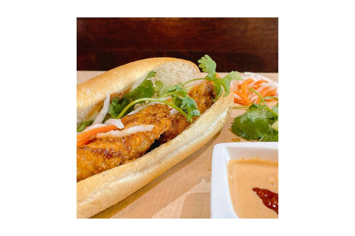 B9. Deep-Fried Chicken Sub