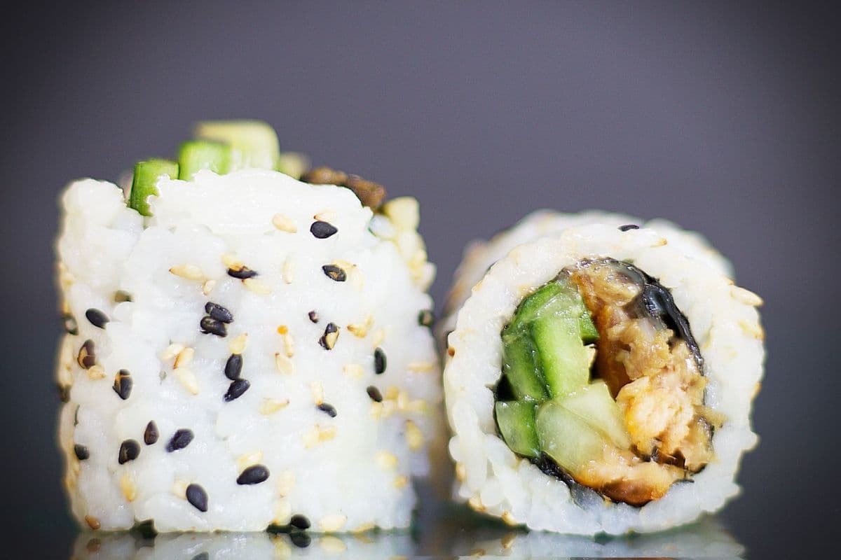 Ura maki B.C.