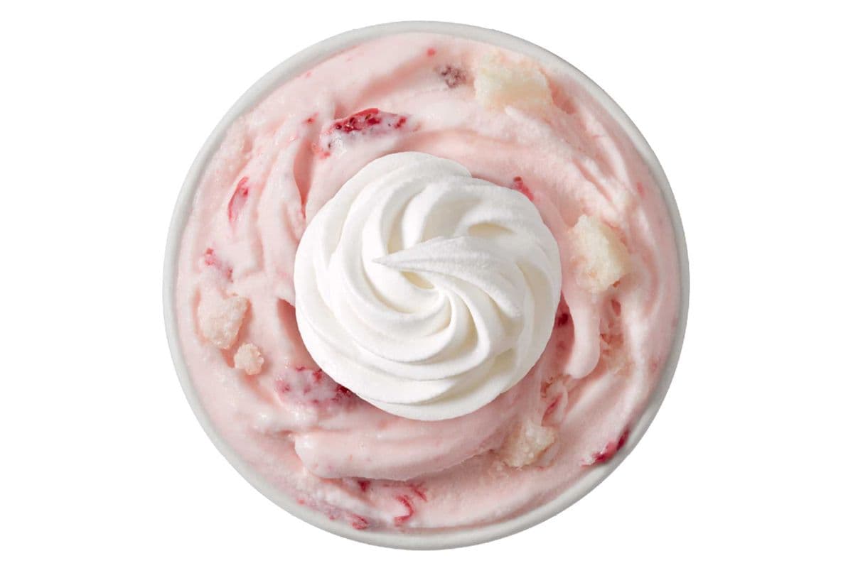 NEW! Strawberry Angel Food Cake Blizzard® Treat