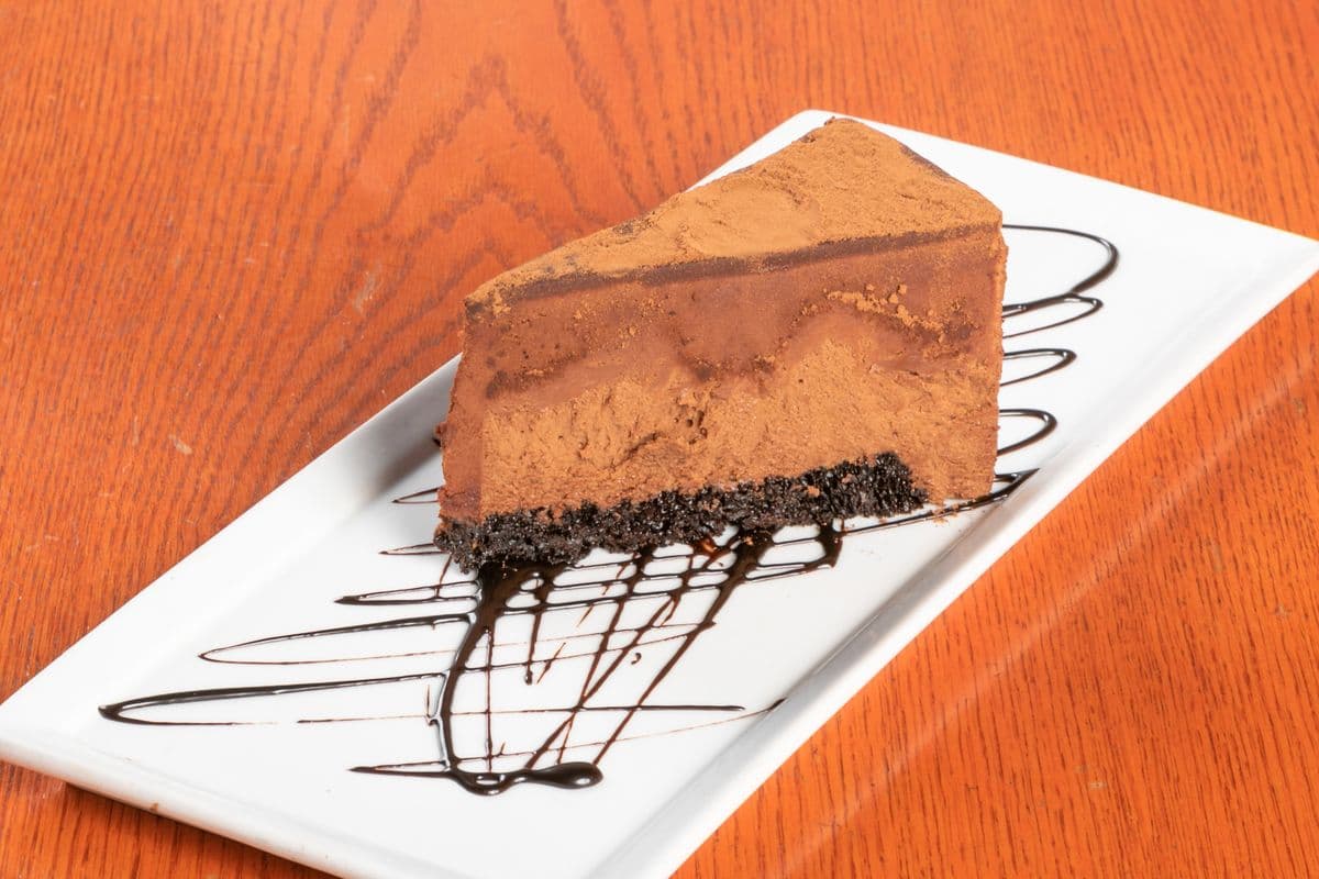 Gâteau mousse au chocolat noir