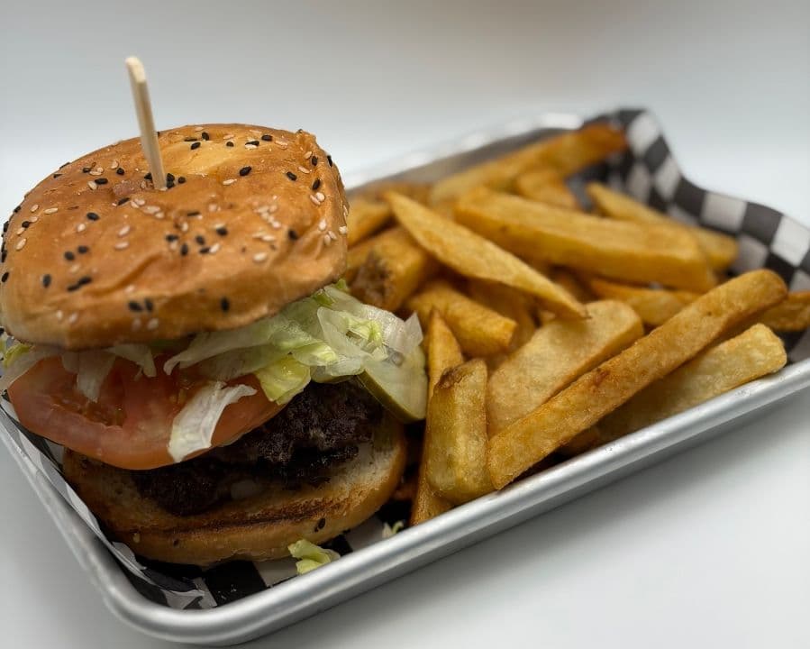 CLASSIC BURGER
