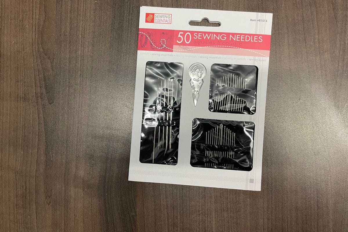 Sewing Needle Set with Threader