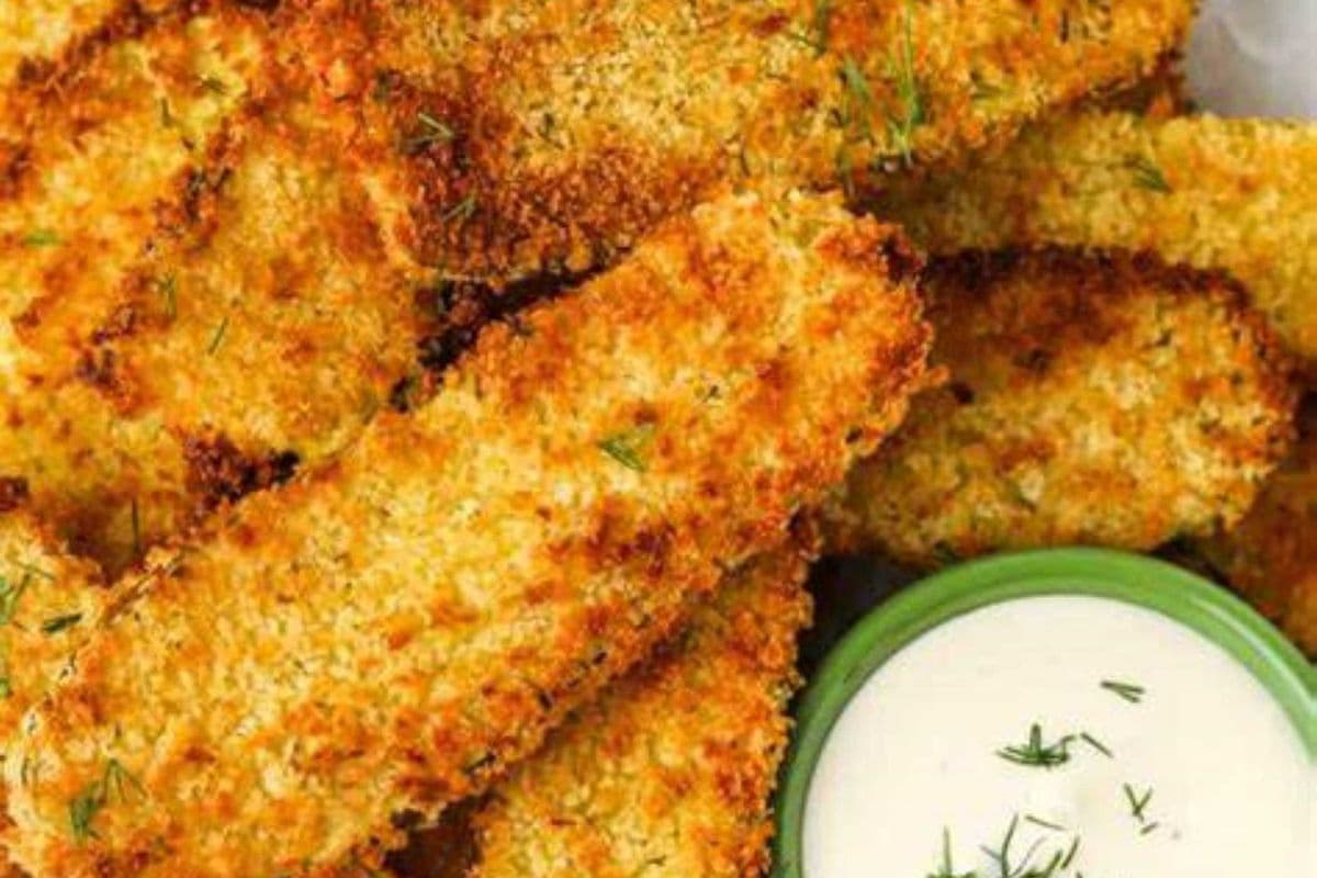 DEEP FRIED DILL PICKLES (4 pcs)