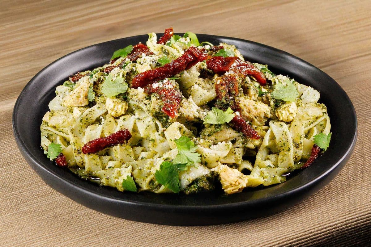 Chicken Pesto Linguini
