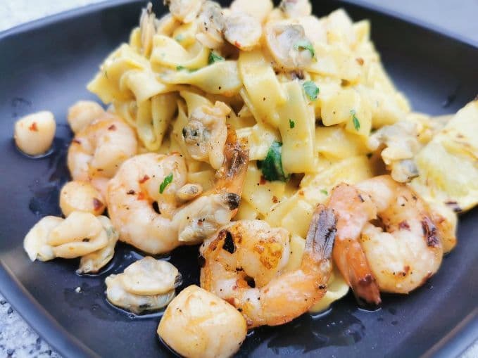 Fettuccine Seafood
