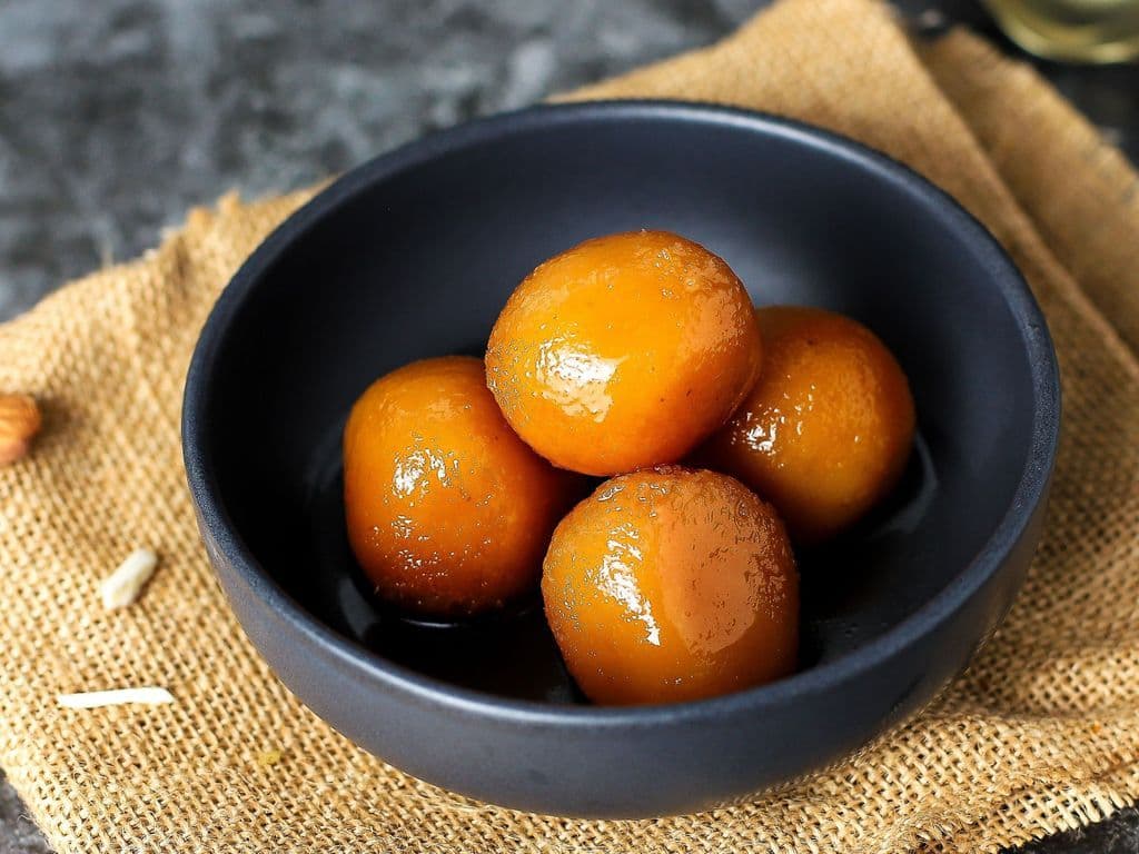 Gulab Jamun (2 pieces)