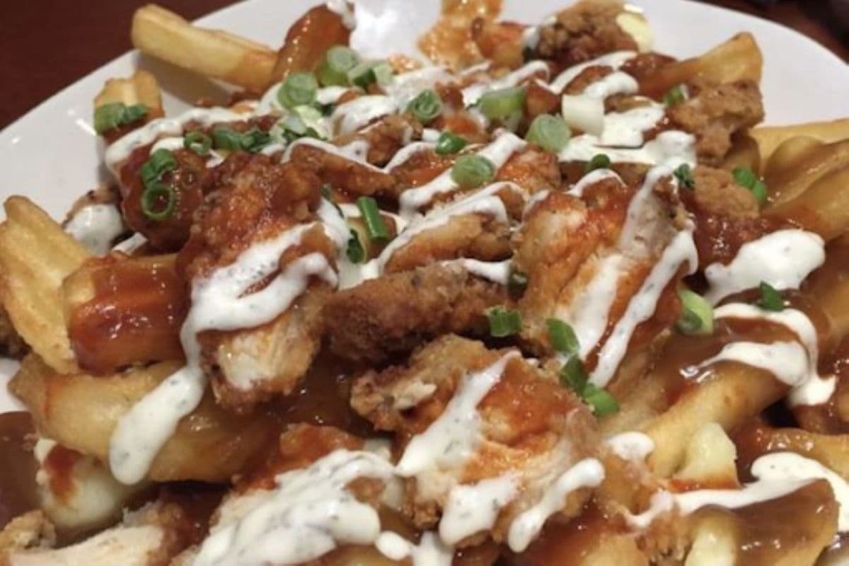 Wings Poutine