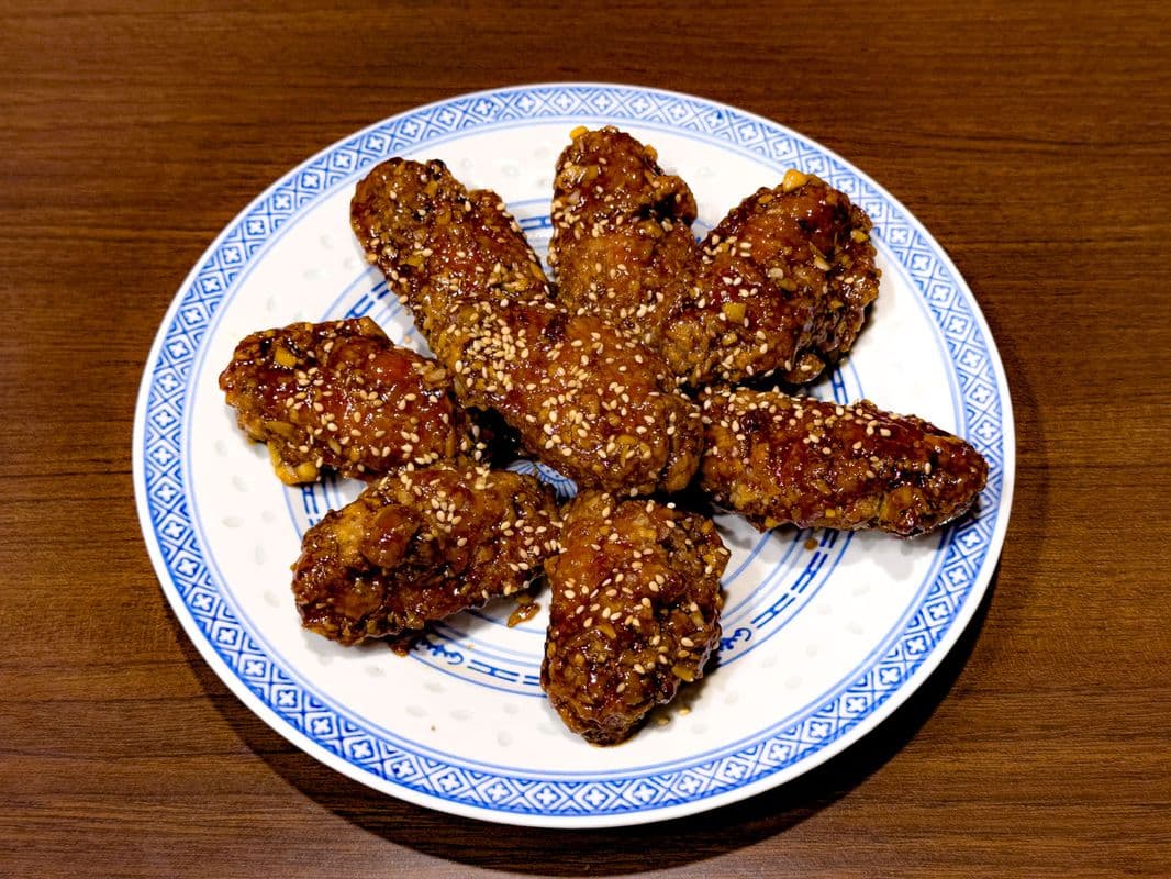 G5 Caramelized Chicken Wings / G5 招牌焦糖鸡翅