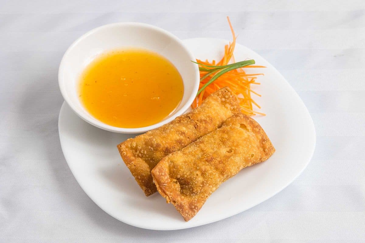 12B. Egg Roll (1 dozen - 12 pcs) 蛋卷（一打）