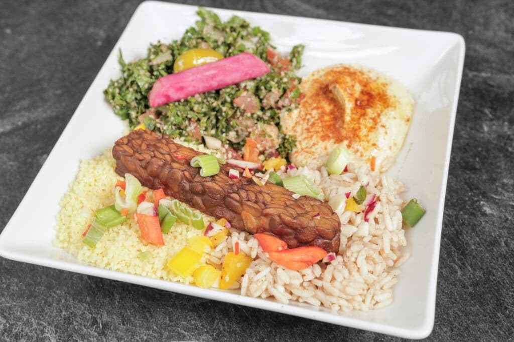 Salade tempeh taouk