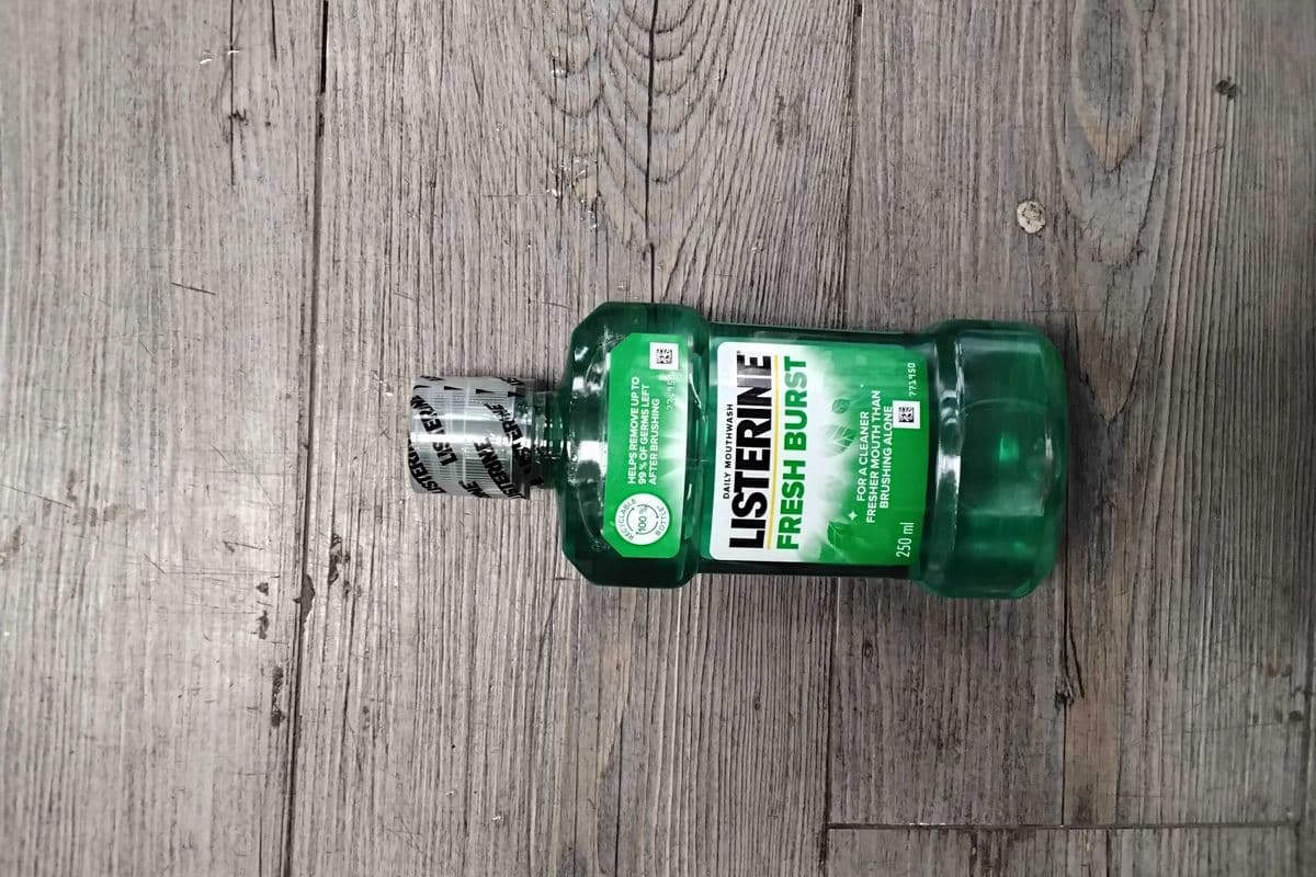 Listerine fresh burst Mouthwash 250 ml
