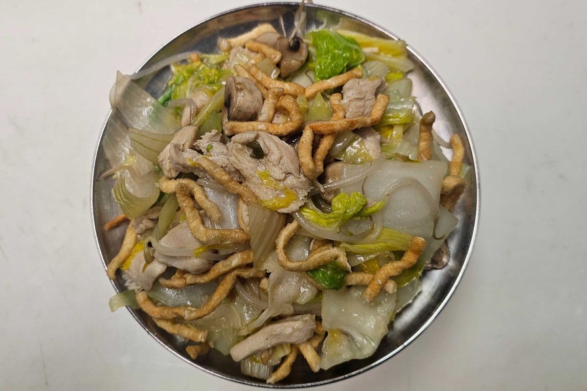 Small Chicken Chow Mein