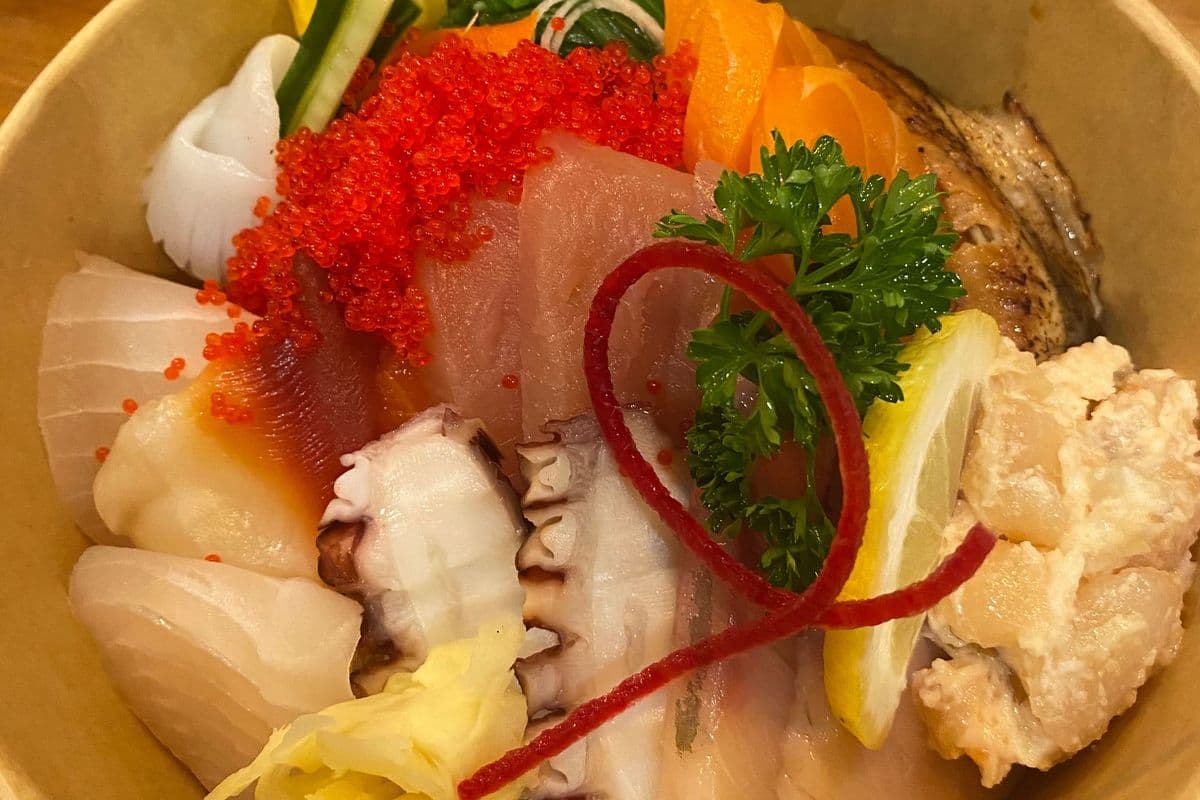 JL Chirashi Don