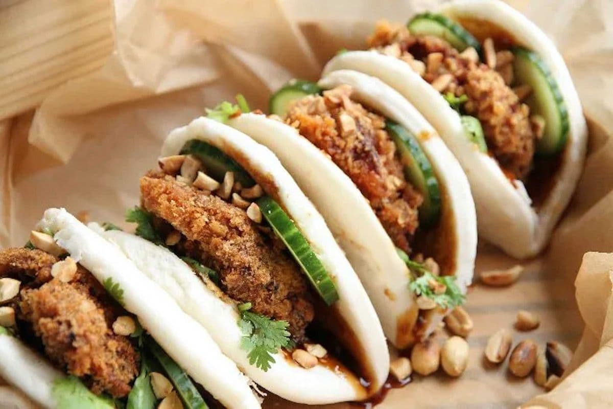 Cripy chicken Bao Bun