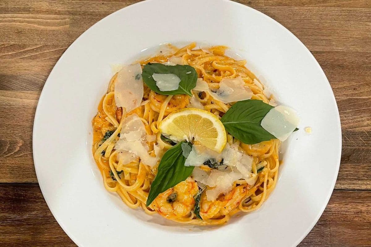 4. Linguine Pesce